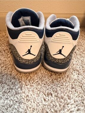 Nike Kids Air Jordan Low-Top Sneakers - Navy/White